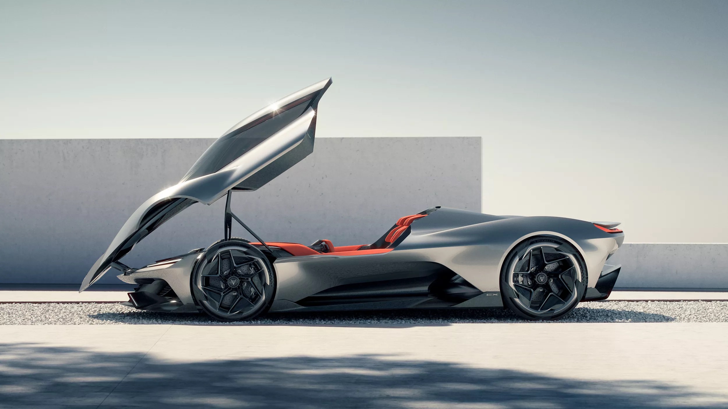 未来のコルベットは“空力を吸う”——Corvette CX／CX.Rが示したファン×アクティブエアロと「デジタル風防」