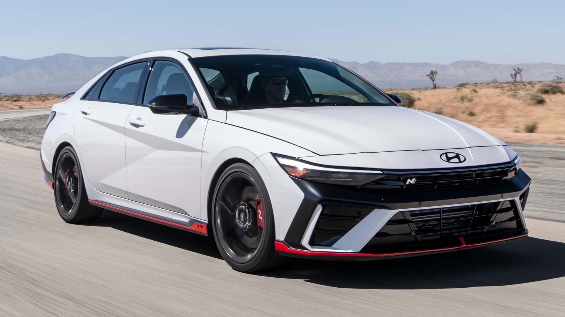 次期ヒョンデ「エラントラN」は“純ガソリン継続”へ――最大300馬力の2.5Lターボ搭載の可能性【2027年想定／日本向け解説】